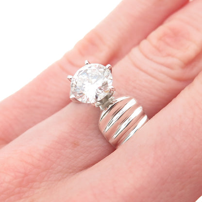 925 Sterling Silver Round-Cut C Z Modernist Ribbed Ring Size 6