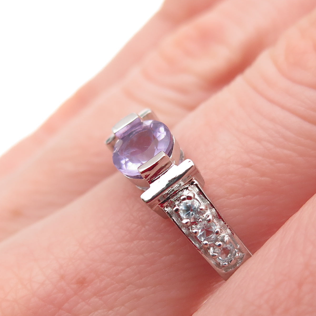 925 Sterling Silver Real Round-Cut Amethyst & Blue Topaz Ring Size 7.25