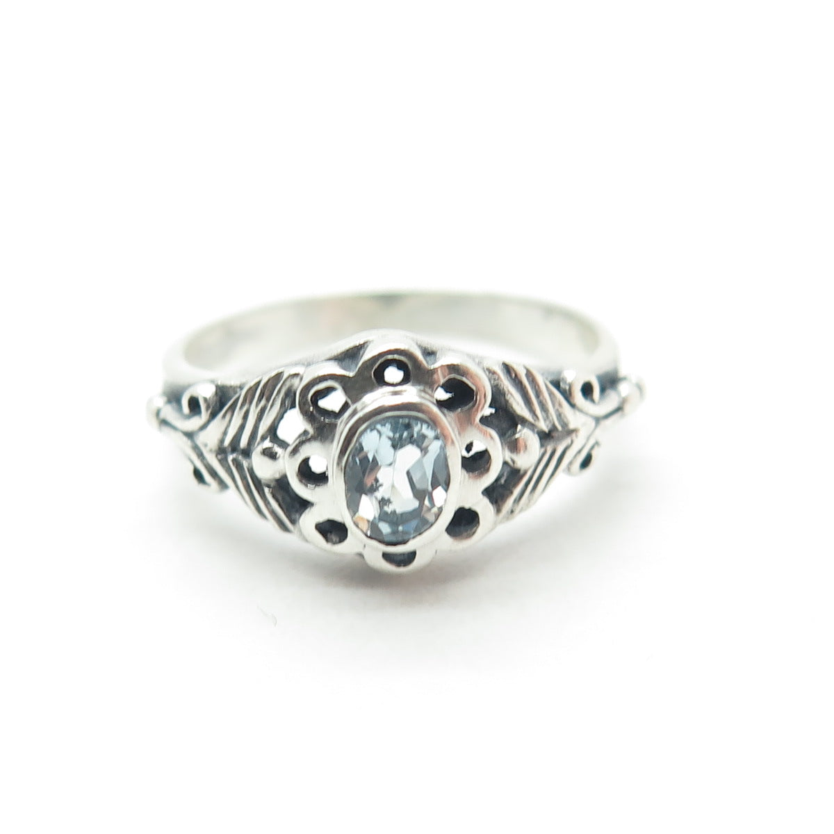 925 Sterling Silver Vintage Real Oval-Cut Blue Topaz Flower Ring Size 5.25
