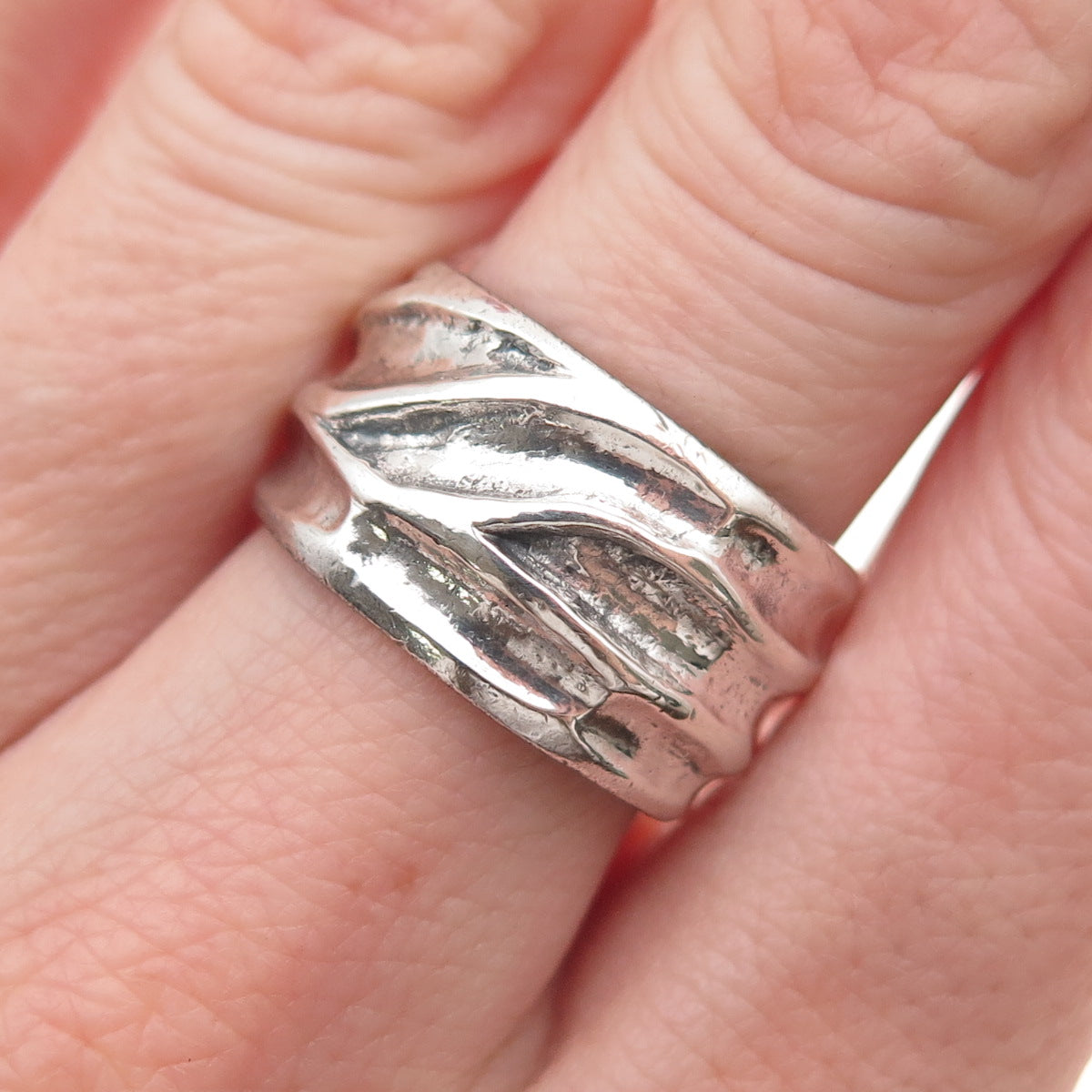 925 Sterling Silver Vintage Modernist Oxidized Wide Band Ring Size 7.25
