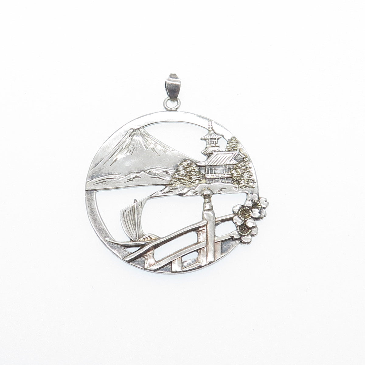 950 Silver Antique Japan Mount Fuji Old Town Pendant
