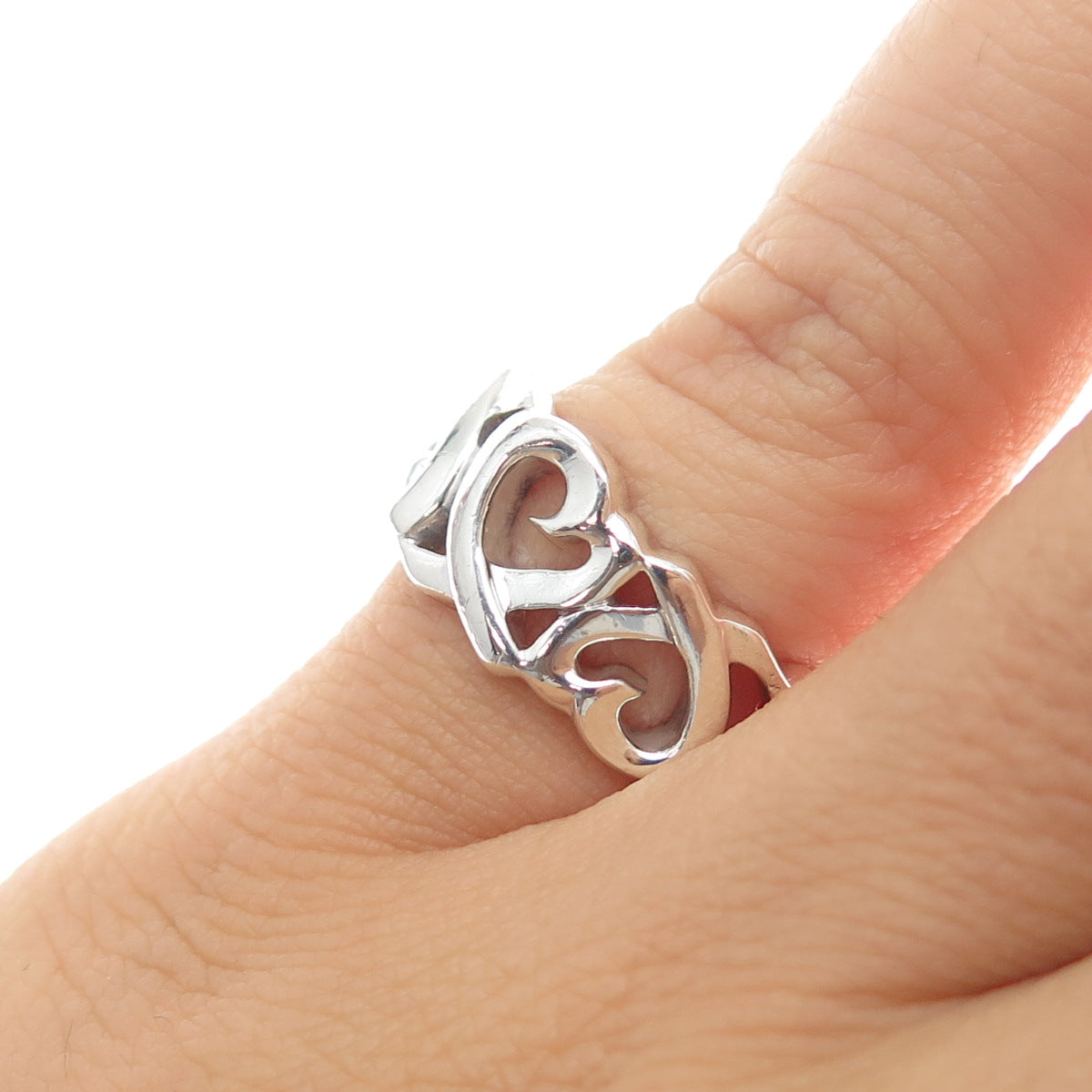 TIFFANY & CO. Paloma Picasso Sterling Silver Vintage Loving Heart Ring Size 5.75