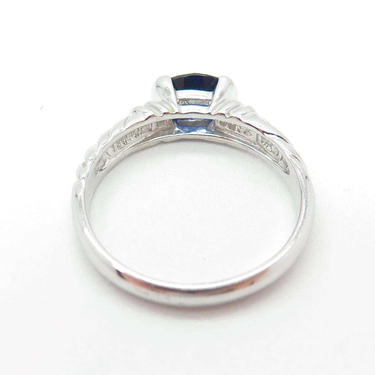 925 Sterling Silver Lab-Created Sapphire Ribbed Ring Size 8