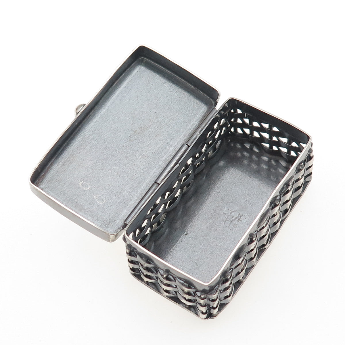 925 Sterling Silver Vintage Mexico Engraved Mesh Oxidized Pill / Snuff Box