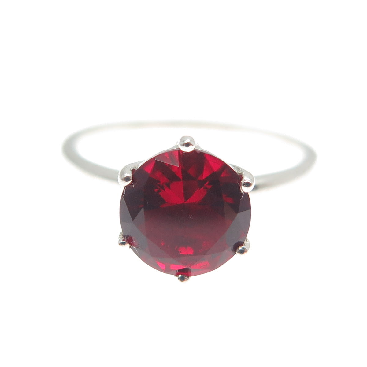 DAZZLERS 925 Sterling Silver Round-Cut Nano Red Garnet Ring Size 7