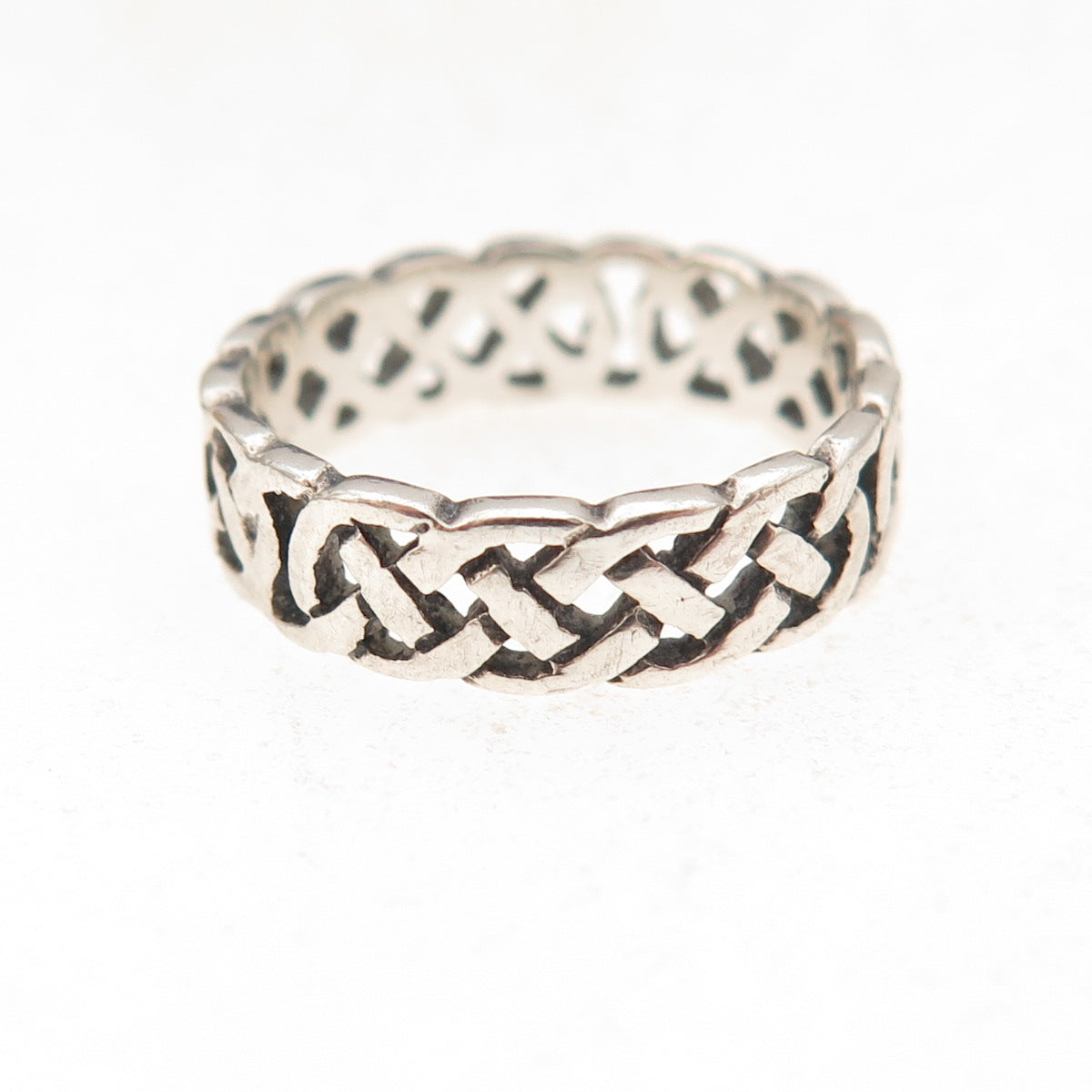 925 Sterling Silver Vintage Celtic Knot Oxidized Band Ring Size 5
