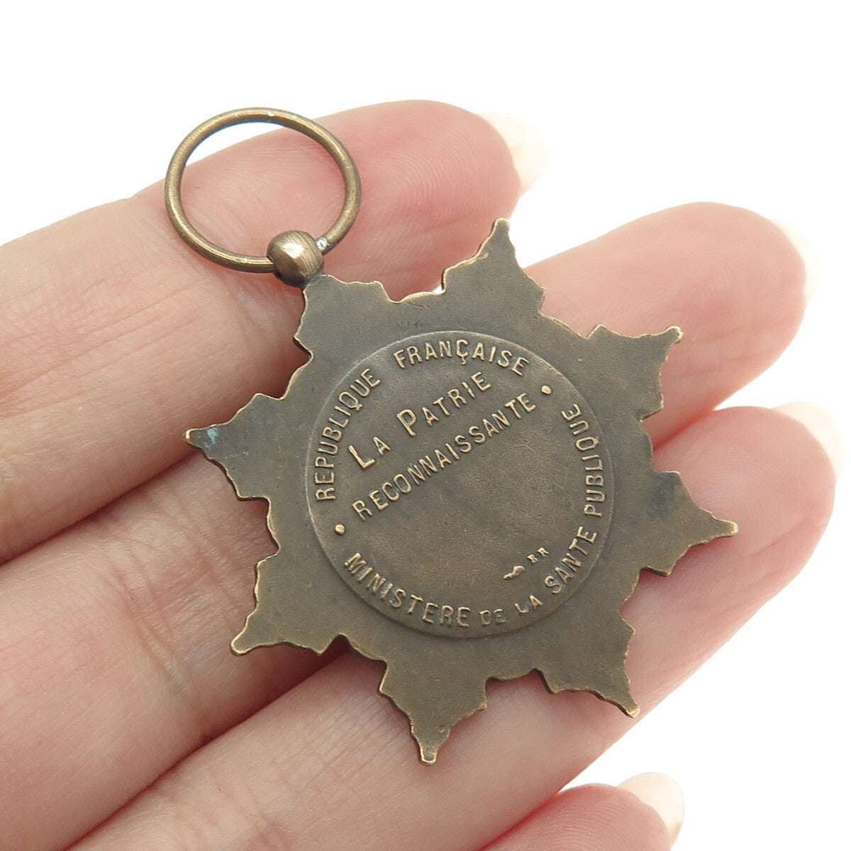 Antique WWI Medal of Honor of the French Family