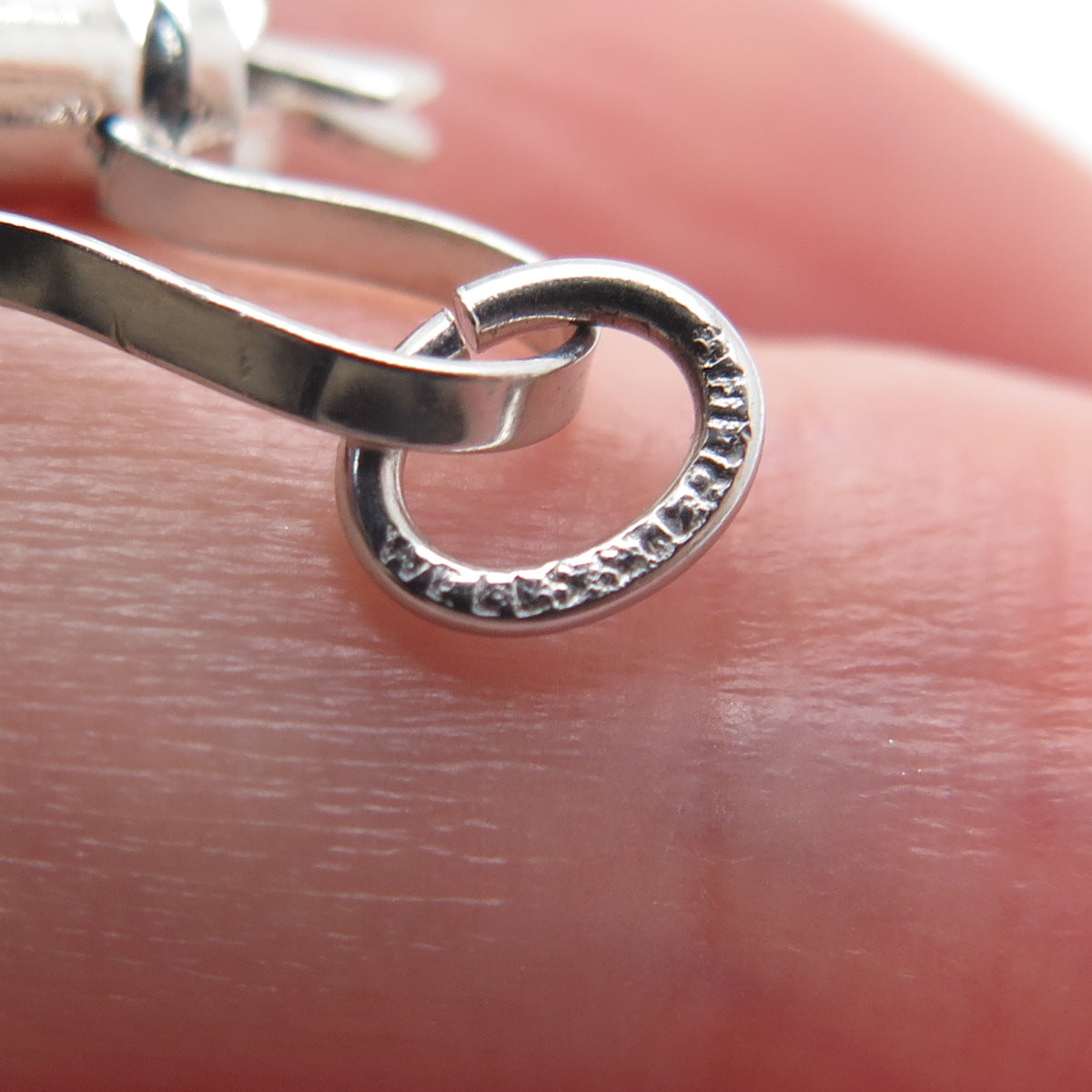 WELLS 925 Sterling Silver Antique Art Deco Golf Club Minimalist 3D Charm Pendant