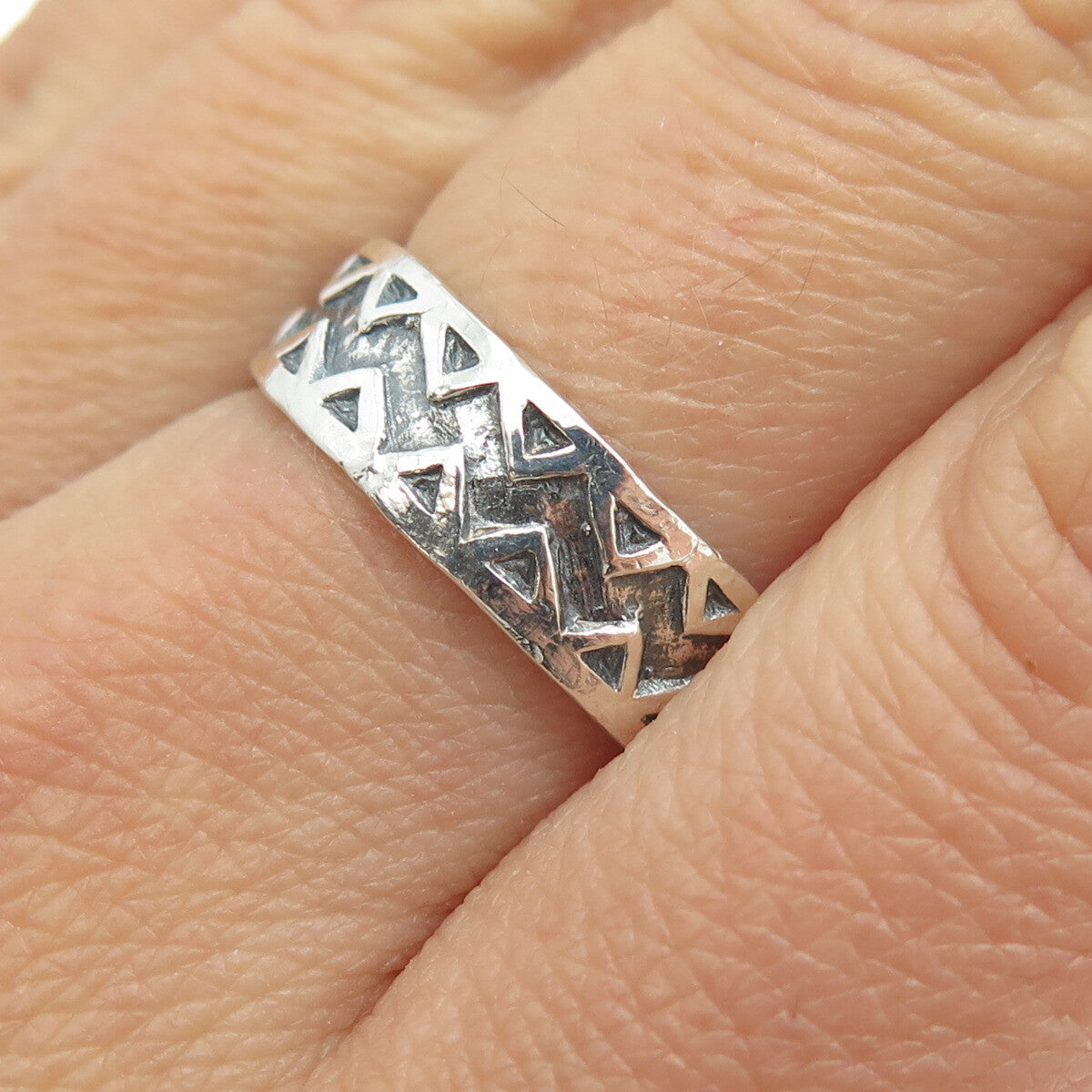 925 Sterling Silver Vintage Zig Zag Band Ring Size 8.5