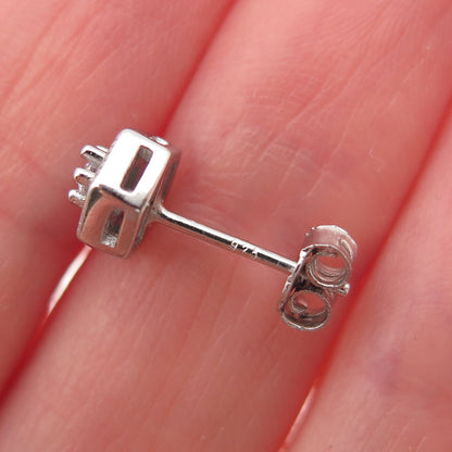 925 Sterling Silver Round-Cut C Z Stud Earrings