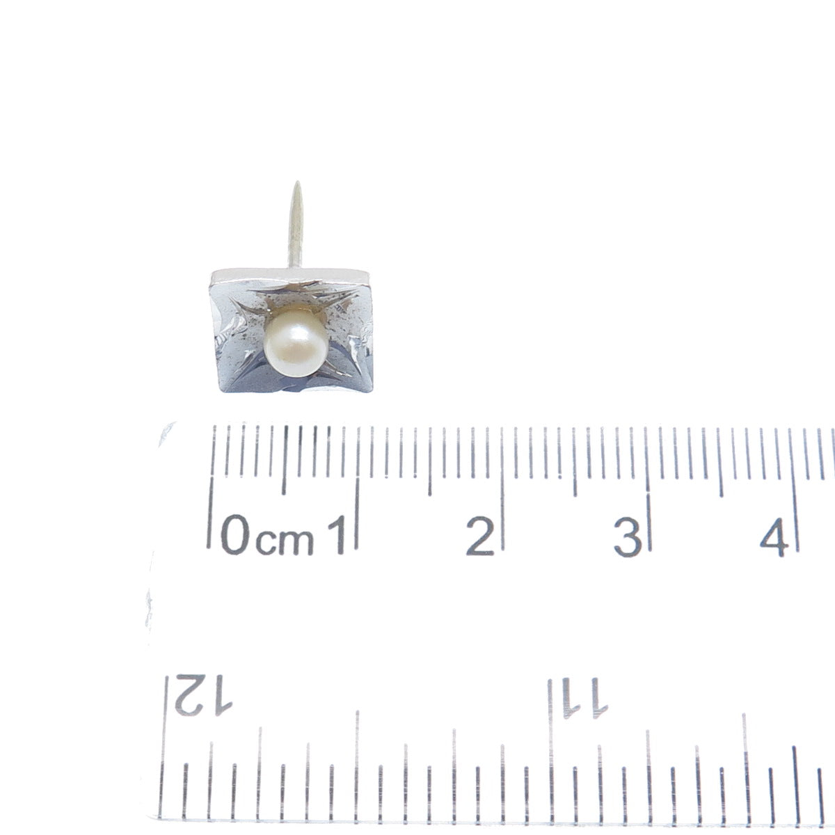 925 Sterling Silver Vintage Real Pearl Engraved Square Lapel Pin