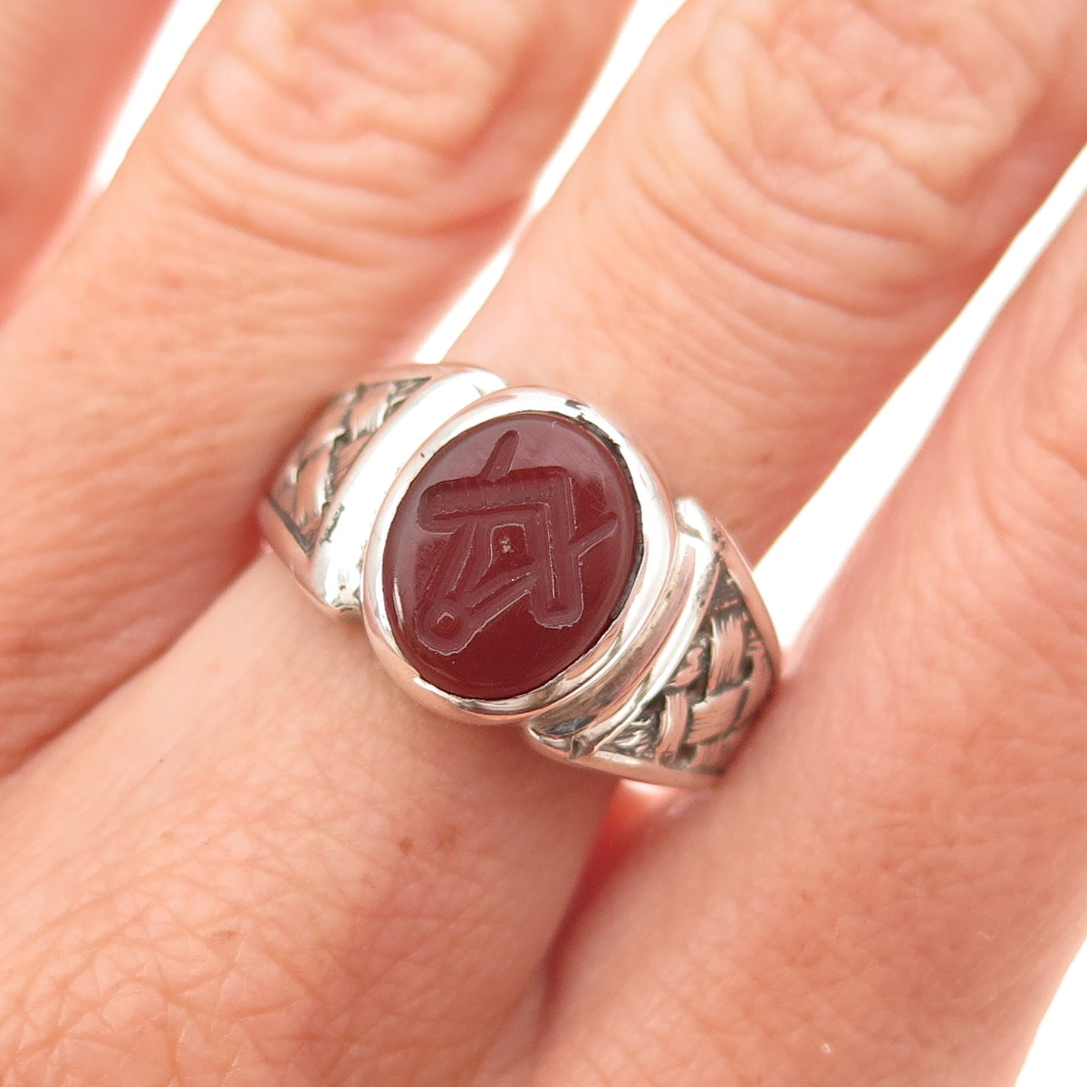 925 Sterling Silver Vintage Real Carnelian Masonic Oxidized Ring Size 8.75