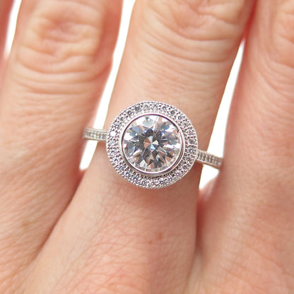 925 Sterling Silver Round-Cut C Z Engagement Ring Size 7