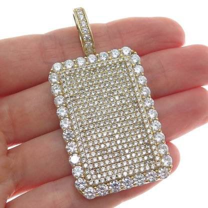 DESIGNS BY YAGI 925 Sterling Gold Plated Round-Cut Shaped C Z Sparkle Pendant