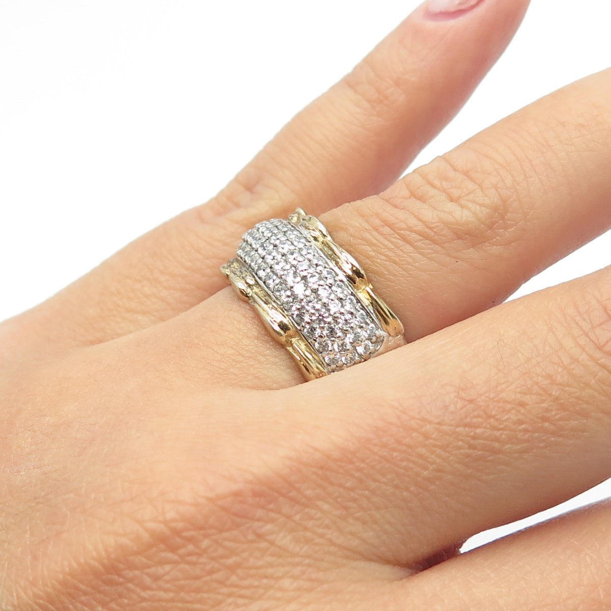 925 Sterling Silver 2-Tone Pave C Z Ring Size 7.25