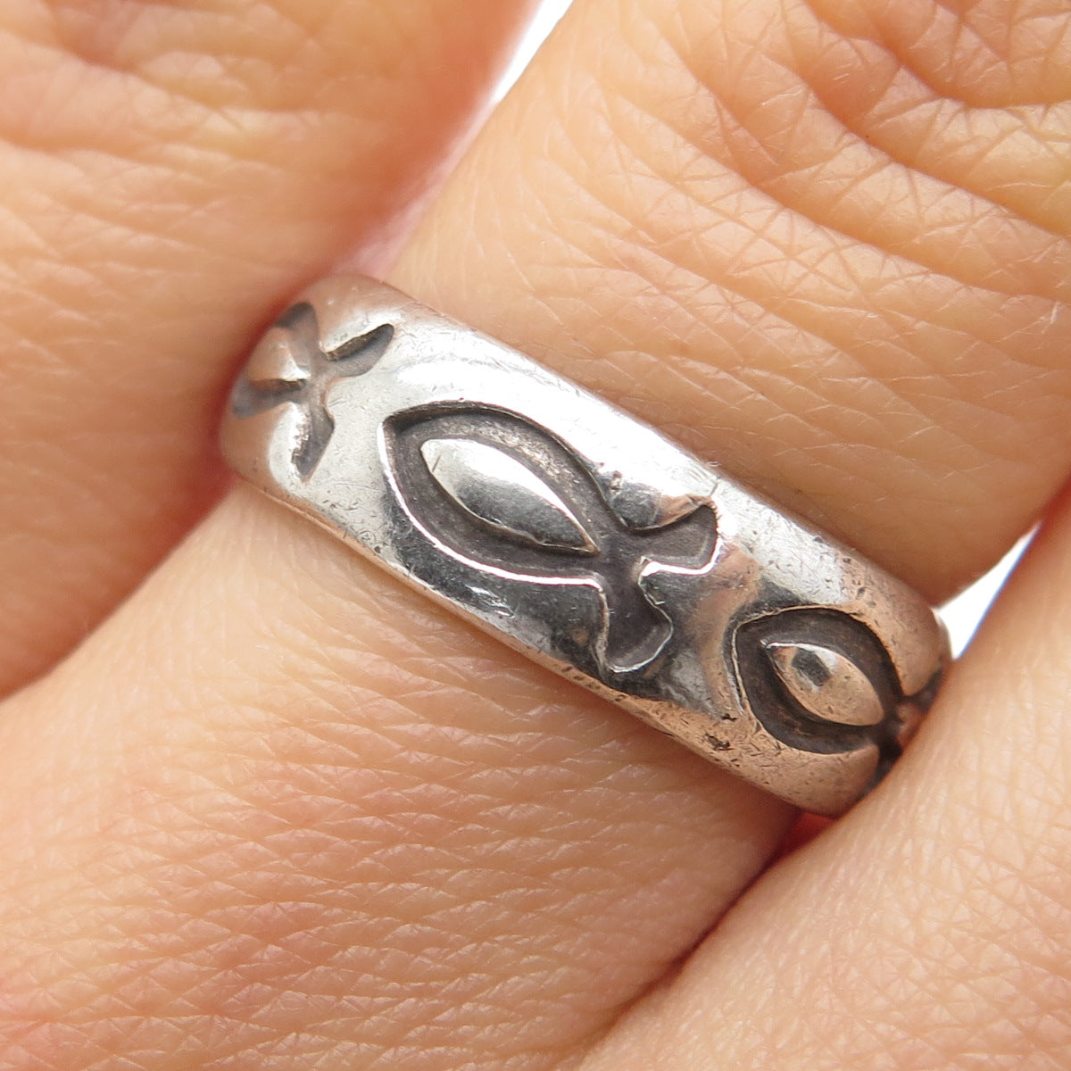 BSD Bob Siemon 925 Sterling Silver Vintage Ichthys Oxidized Band Ring Size 8