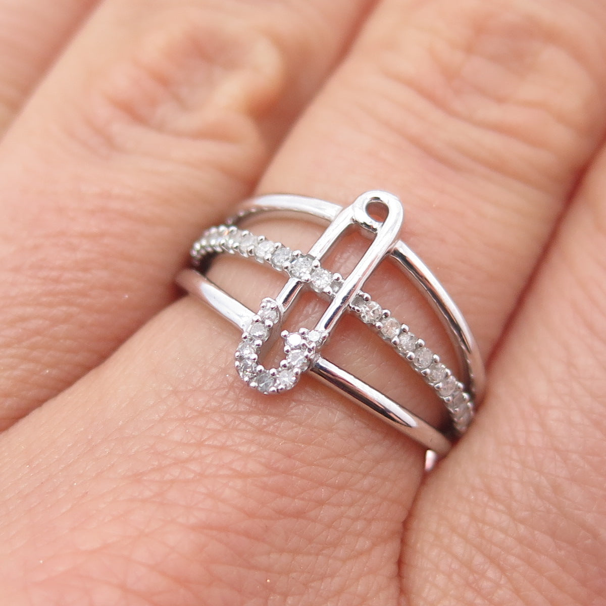 925 Sterling Silver Real Round-Cut Diamond Safety Pin 3-Row Ring Size 7