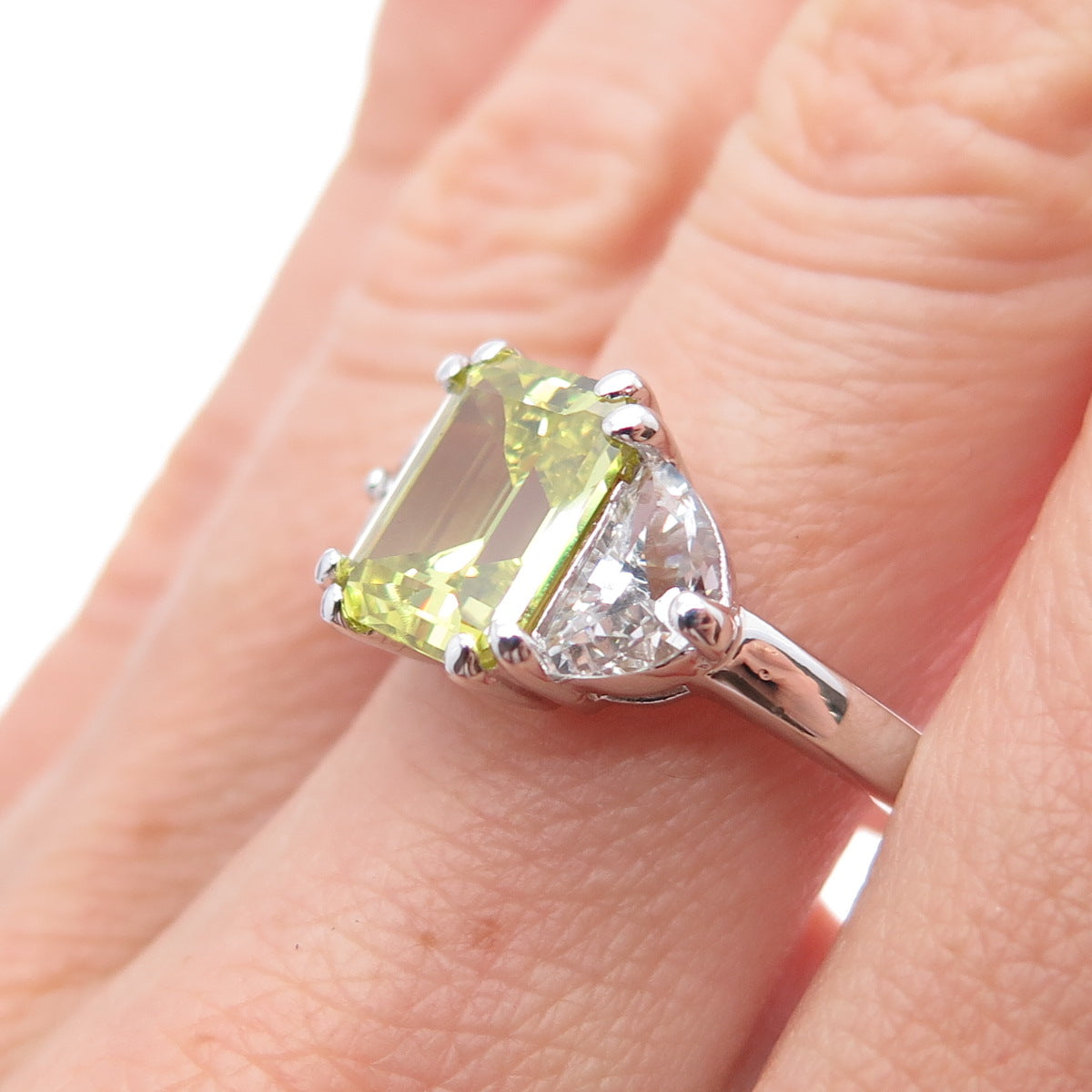 925 Sterling Silver Emerald-Cut Canary & White C Z Ring Size 9
