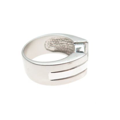 925 Sterling Silver Triangle-Cut C Z Modernist Ring Size 6.25