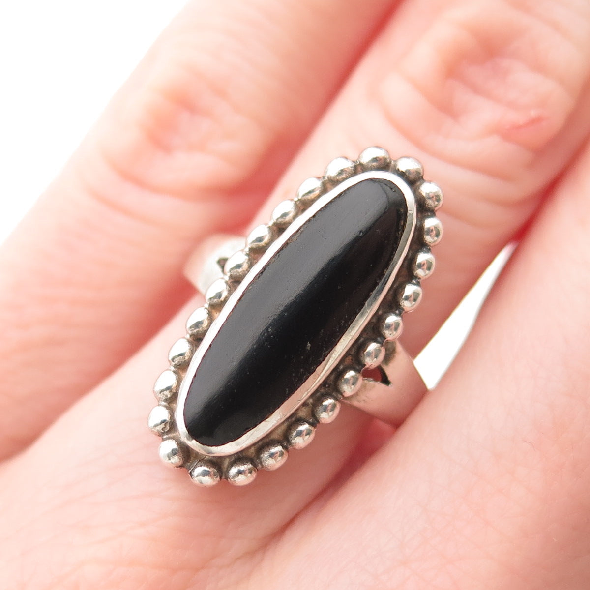 925 Sterling Silver Vintage Real Black Onyx Oxidized Beaded Ring Size 6.75
