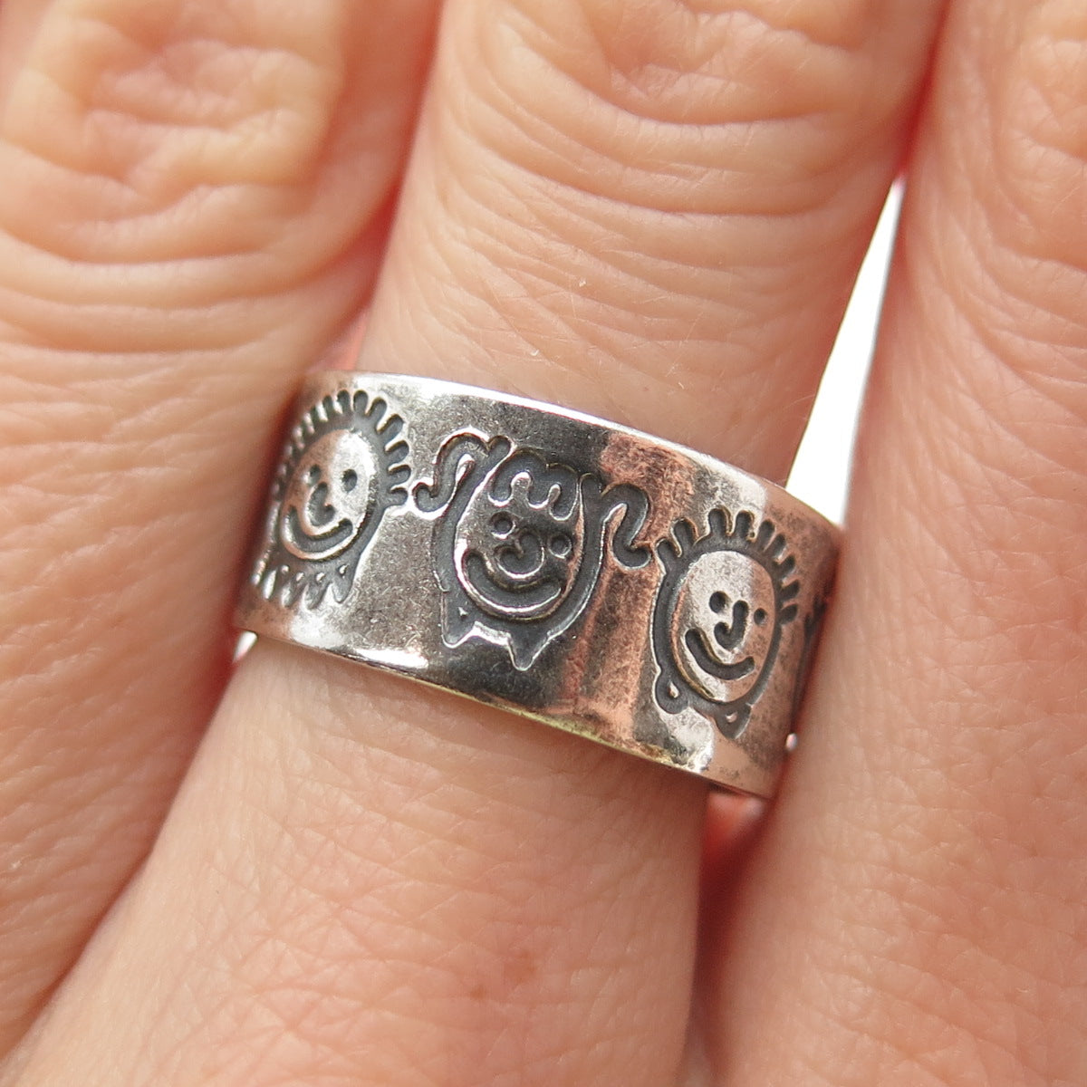 925 Sterling Silver Vintage EFS Mexico Children Oxidized Band Ring Size 8.25