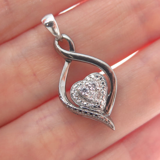 925 Sterling Silver Black Rhodium Round-Cut C Z Twisted Heart Charm Pendant