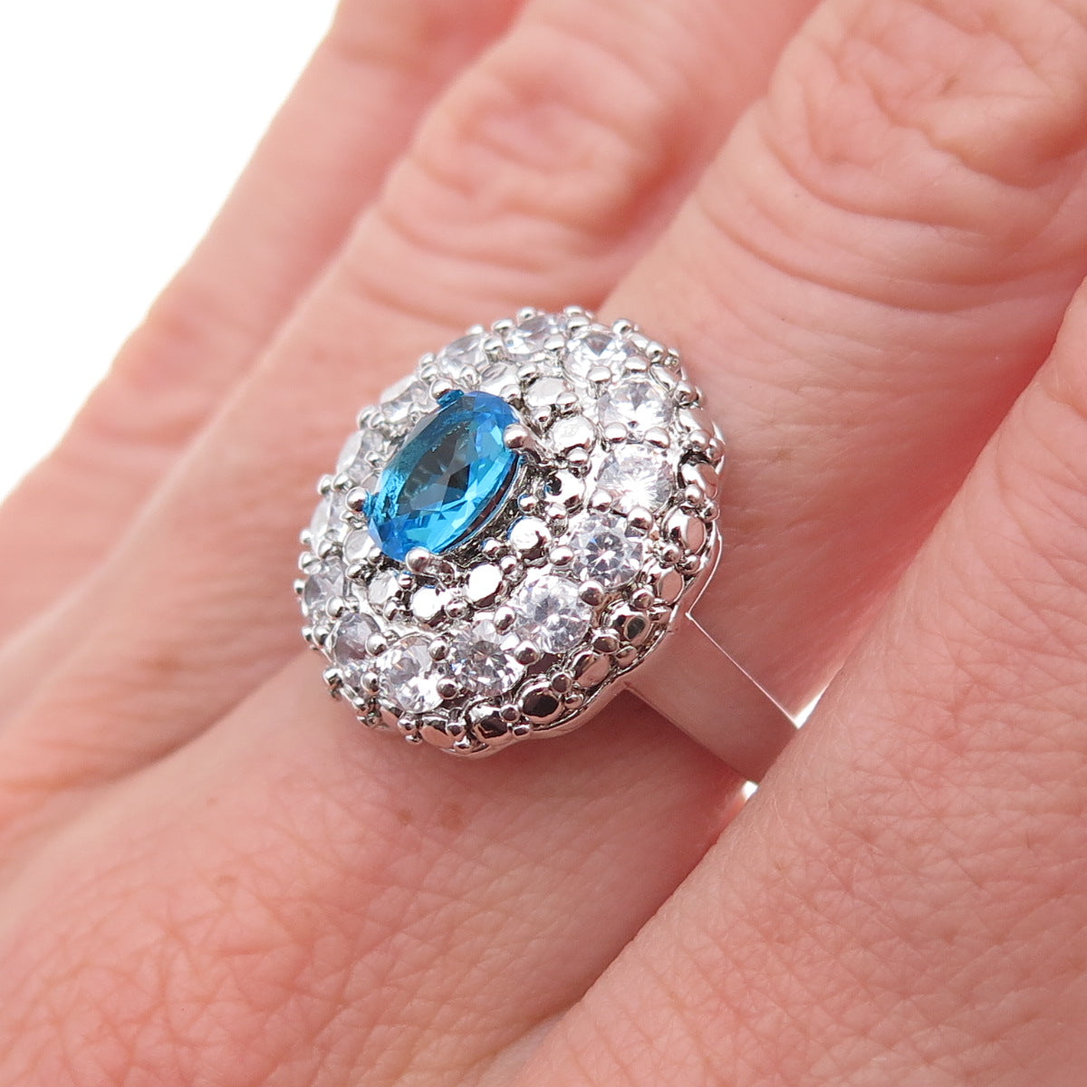 925 Sterling Silver Oval-Cut Blue & Round-Cut White C Z Ring Size 7