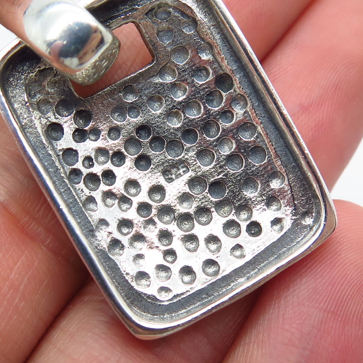 925 Sterling Silver Vintage Striped Pendant