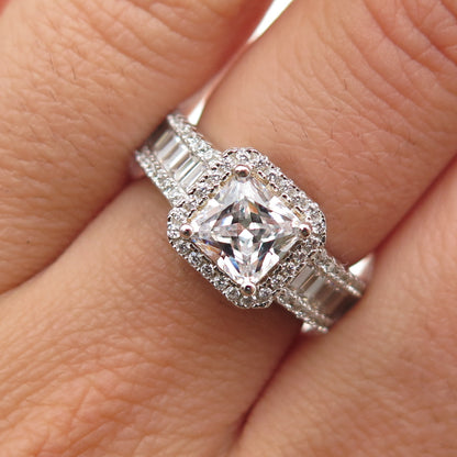 925 Sterling Silver Princess Emerald & Round-Cut C Z Engagement Ring Size 6