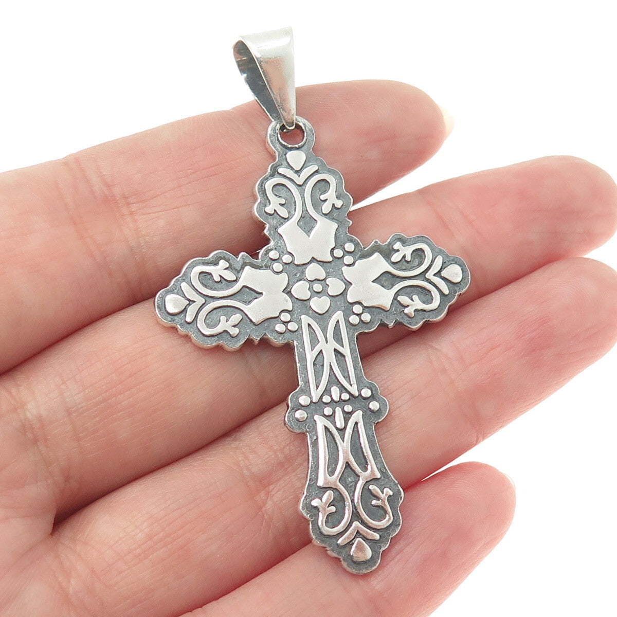 925 Sterling Silver Vintage CII Mexico Floral Cross Oxidized Pendant