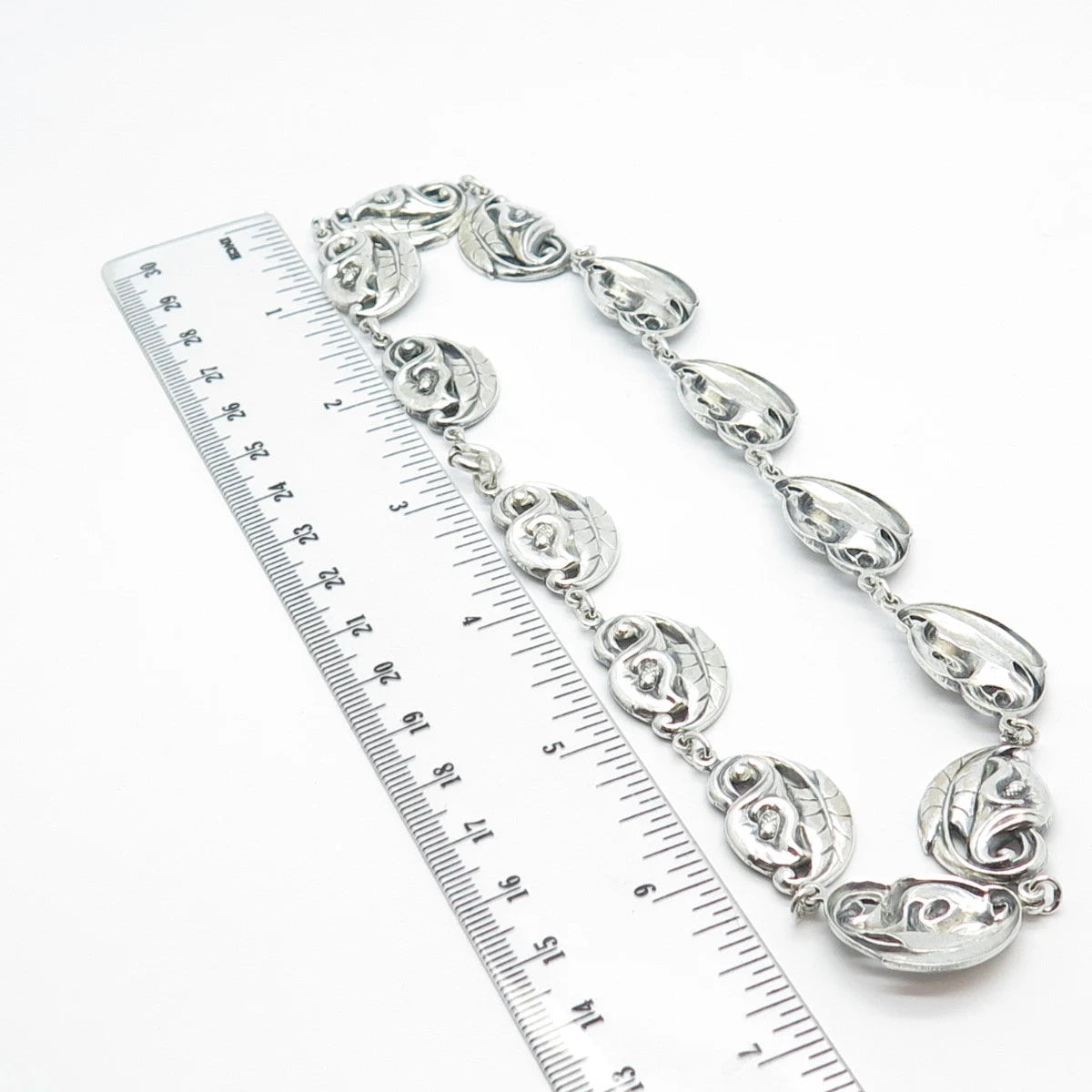 925 Sterling Silver Vintage Danecraft Leaf Ornate Necklace 14"