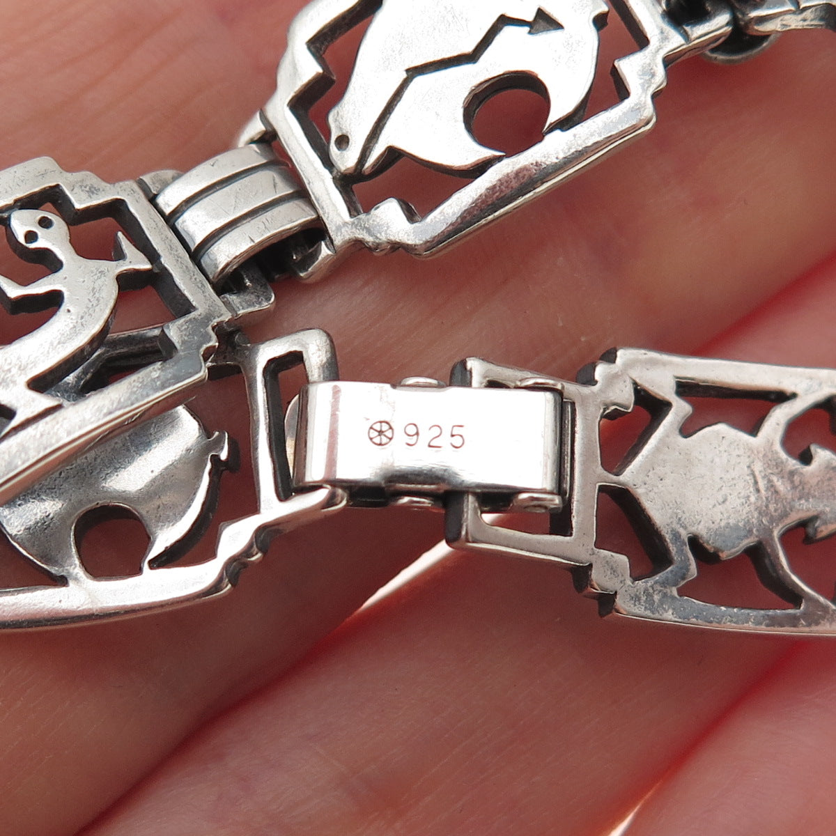Shube Old Pawn 925 Sterling Silver Vintage Native Animal Oxidized Bracelet 6.75"
