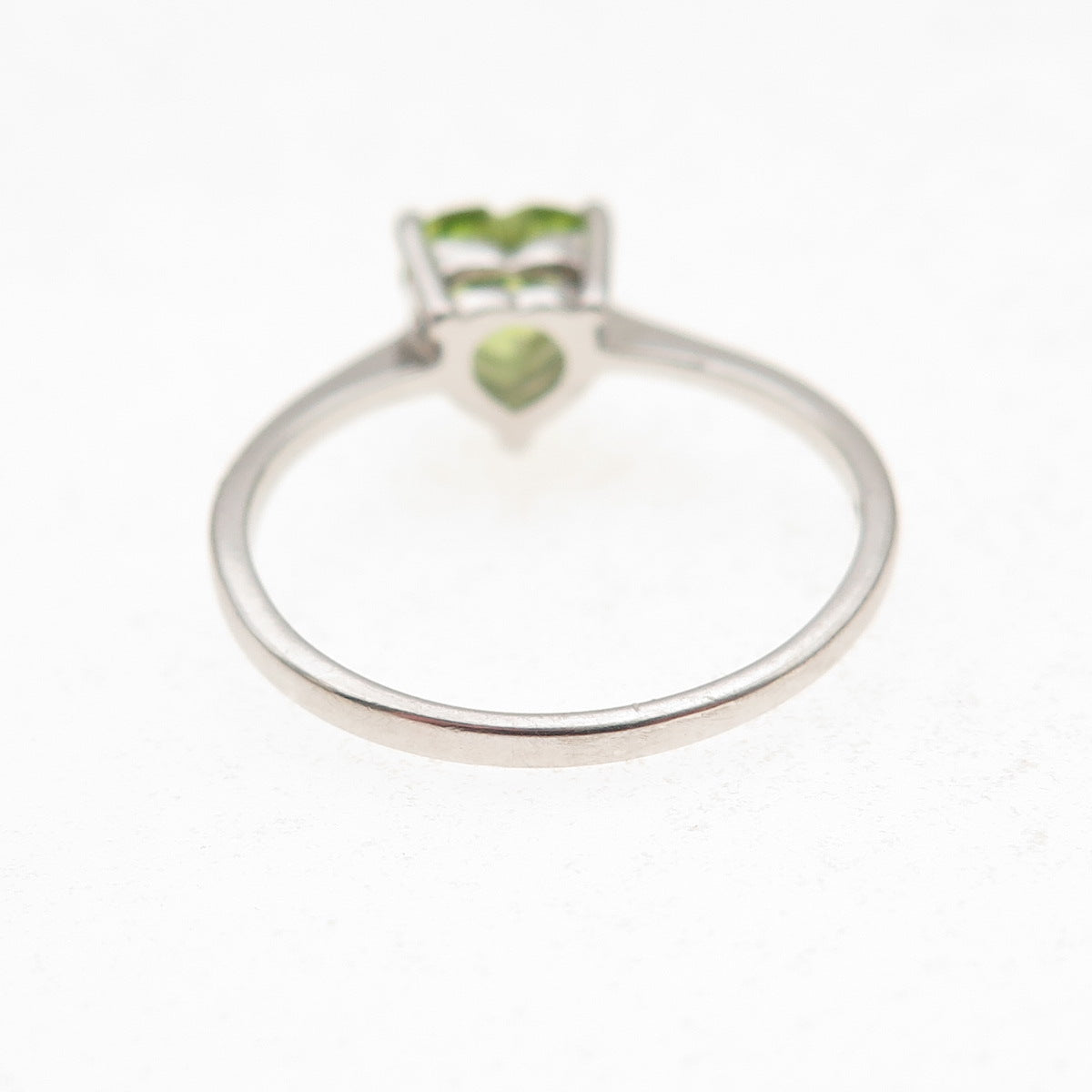 925 Sterling Silver Vintage Real Heart-Cut Peridot Ring Size 7.25