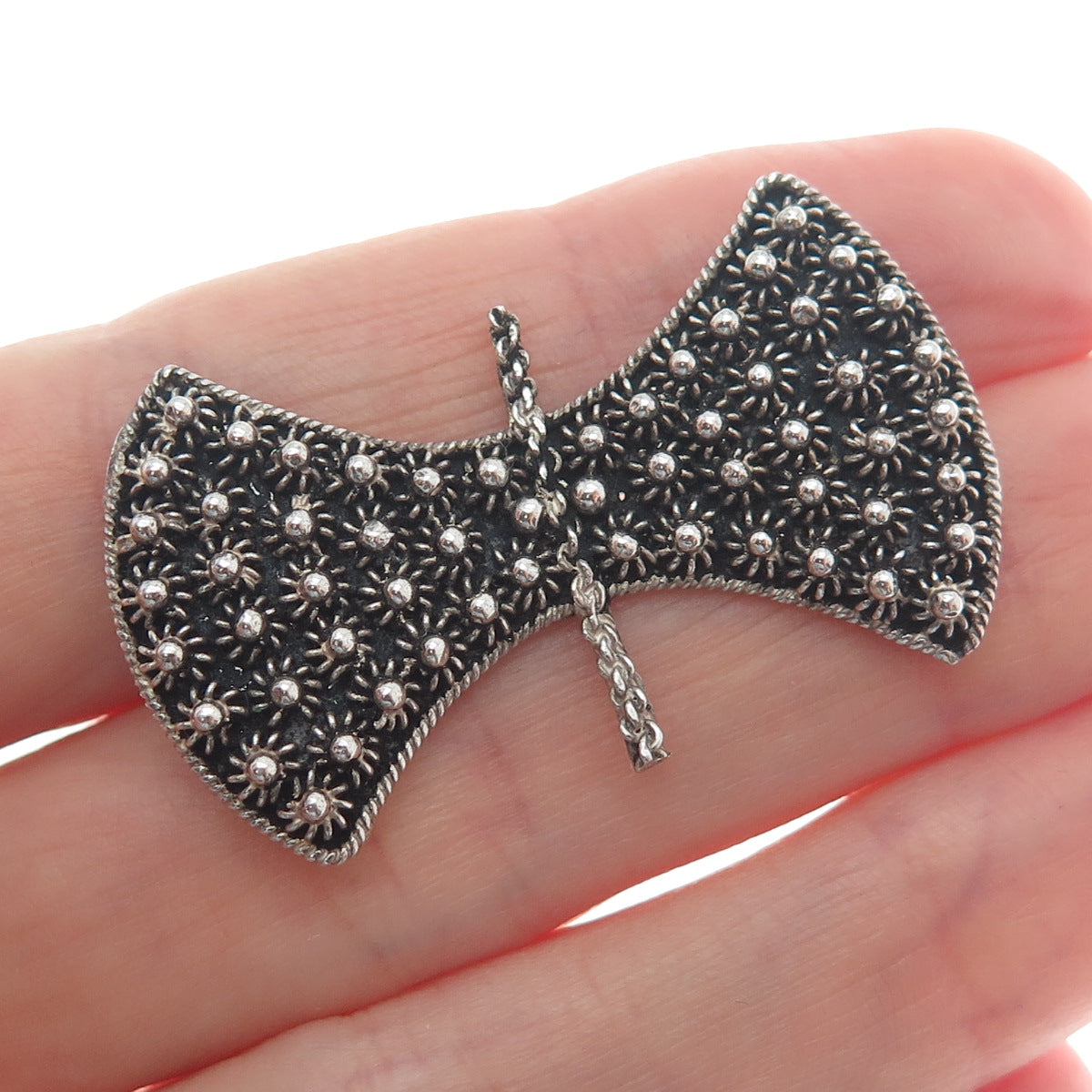 900 Silver Antique Axe Cannetille Floral Oxidized Pin Brooch