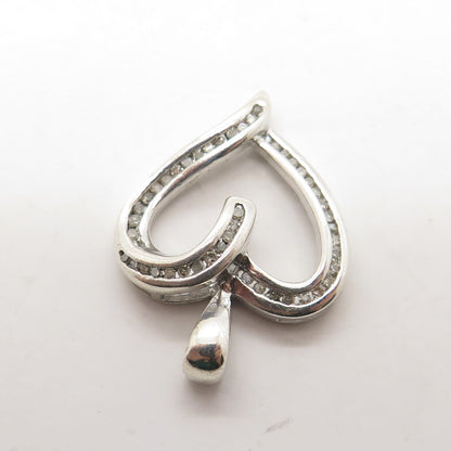HN HENG NGAI 925 Sterling Silver Real Round-Cut Diamond Heart Pendant