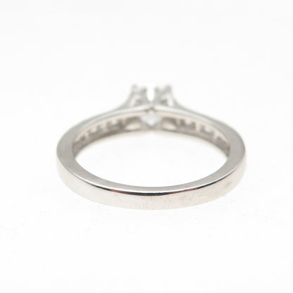 925 Sterling Silver Round-Cut C Z Engagement Ring Size 6.5