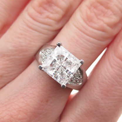 925 Sterling Silver Princess & Round-Cut C Z Engagement Ring Size 7