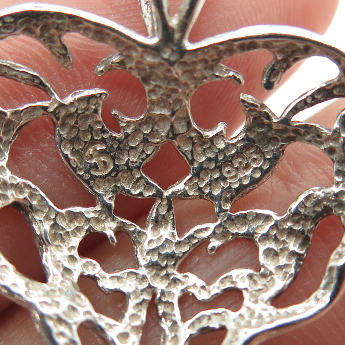 SHUBE 925 Sterling Silver Vintage Ornate Heart Pendant