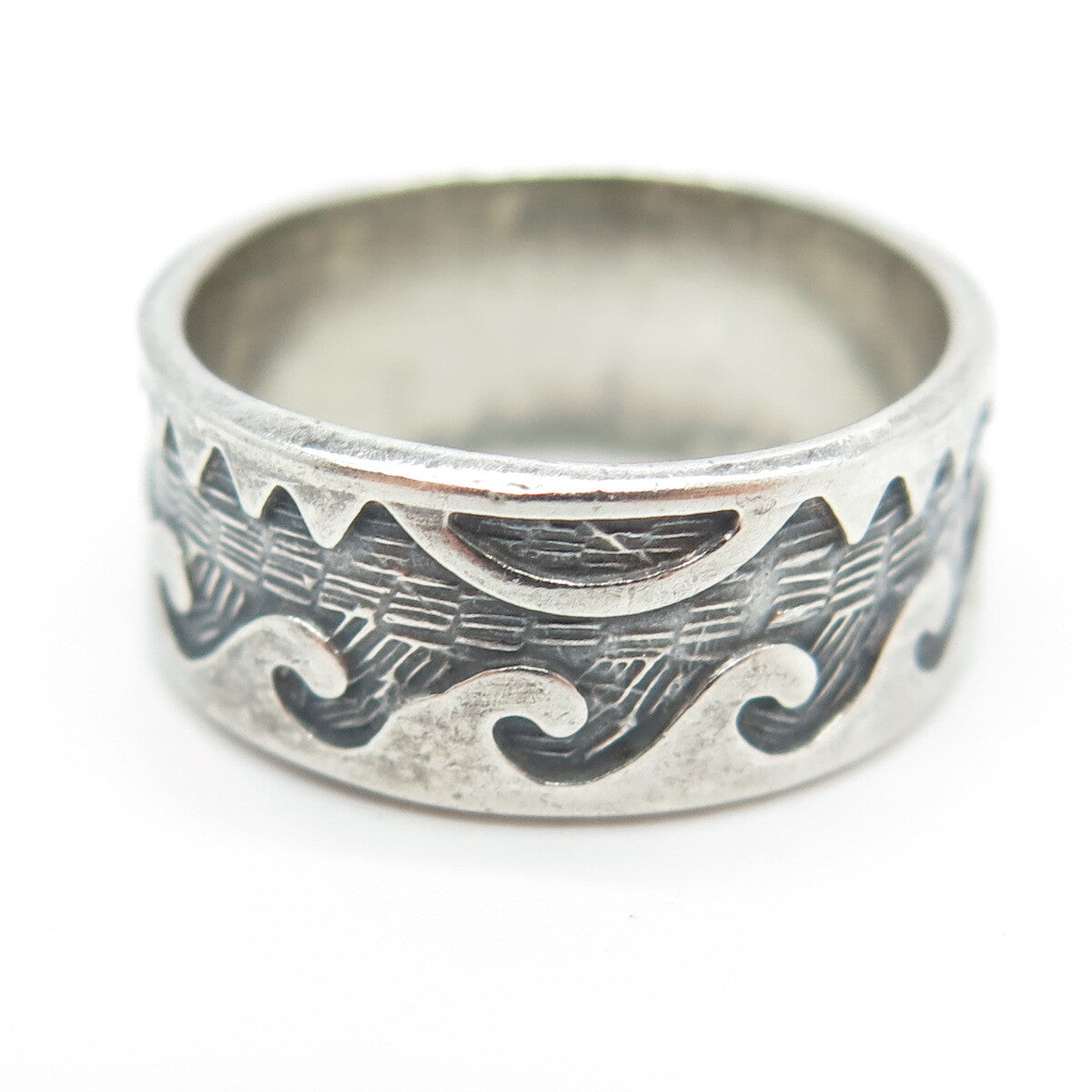 925 Sterling Silver Vintage Wavy All Around Band Ring Size 7.5