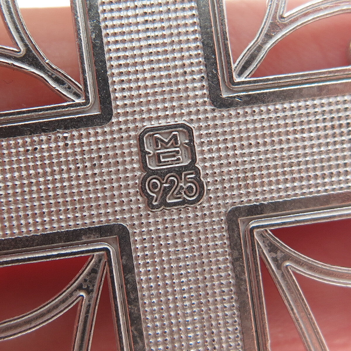 925 Sterling Silver Diamond-Cut Cross Pendant
