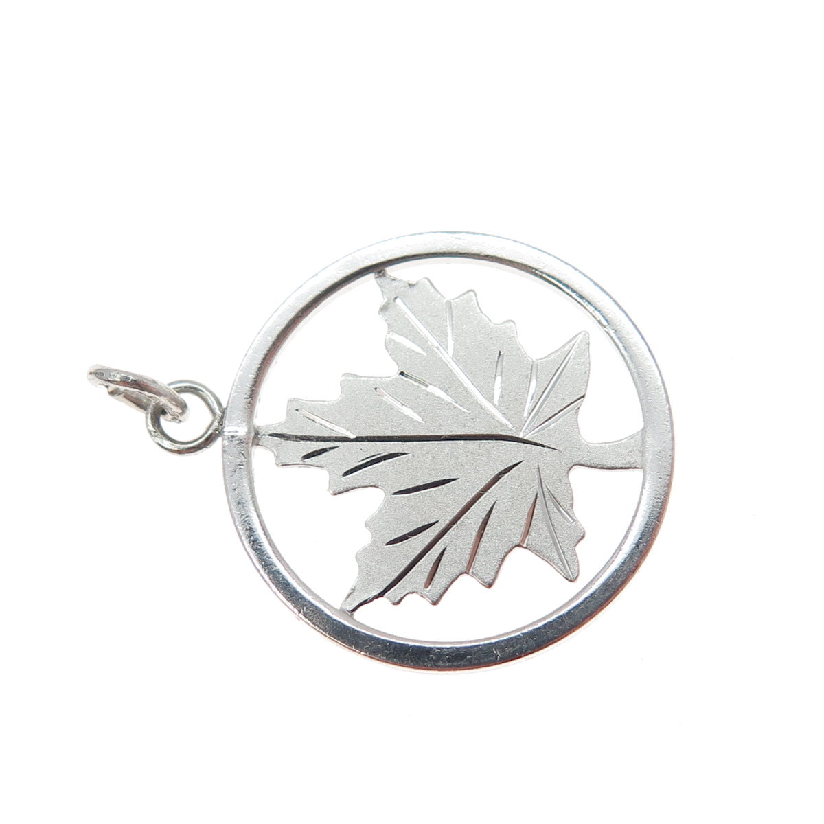 BOND BOYD 925 Sterling Silver Vintage Maple Leaf Charm Pendant