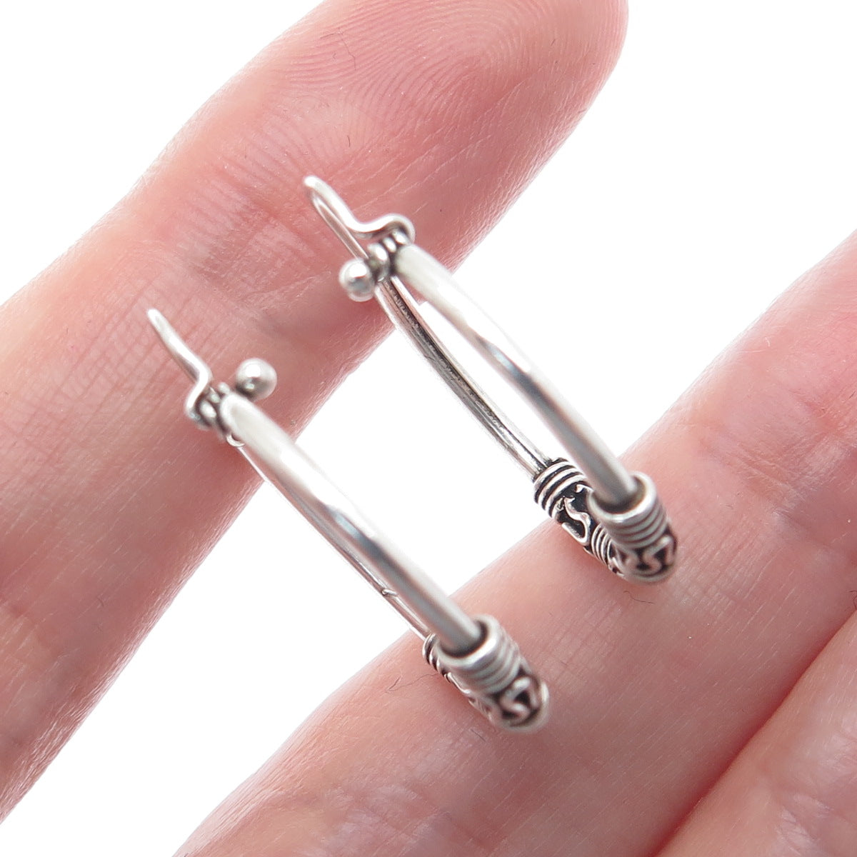 925 Sterling Silver Vintage Modernist Swirl Oxidized Hoop Earrings