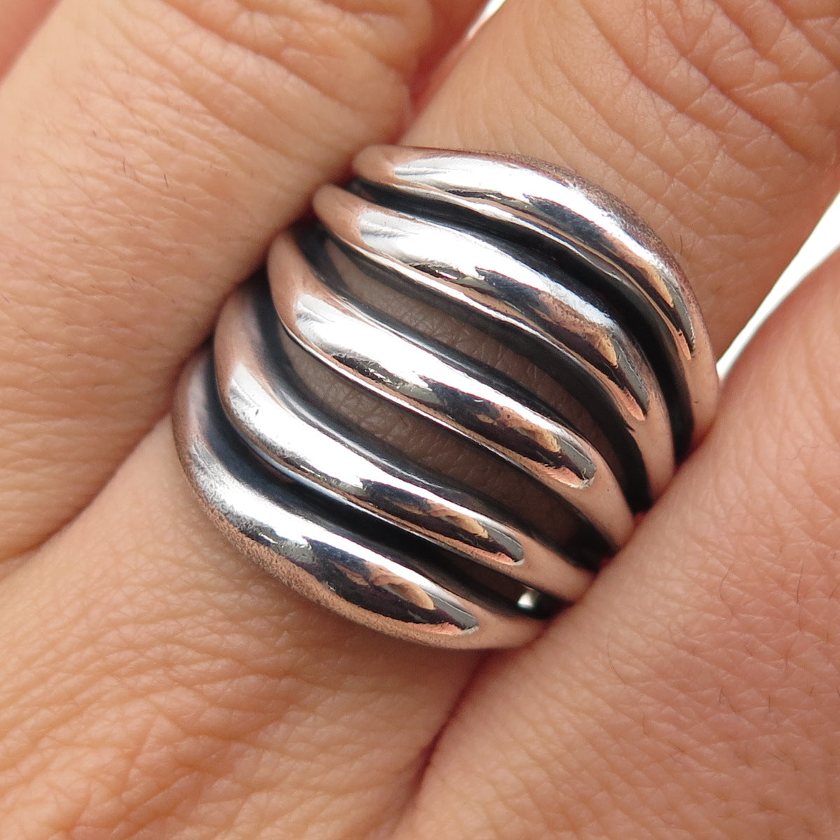 925 Sterling Silver Vintage Modernist Multi-Row Oxidized Ring Size 8.25