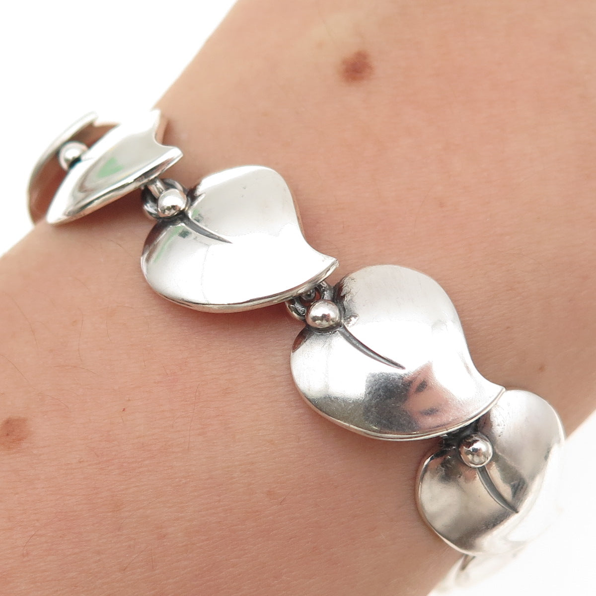 830 Silver Vintage Modernist Floral Heart Link Oxidized Bracelet 7"