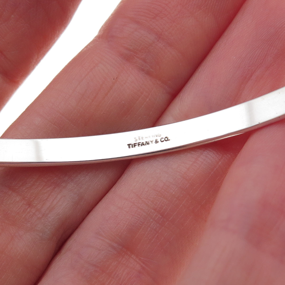 Tiffany & Co. 925 Sterling Silver Vintage Bangle Bracelet 8"