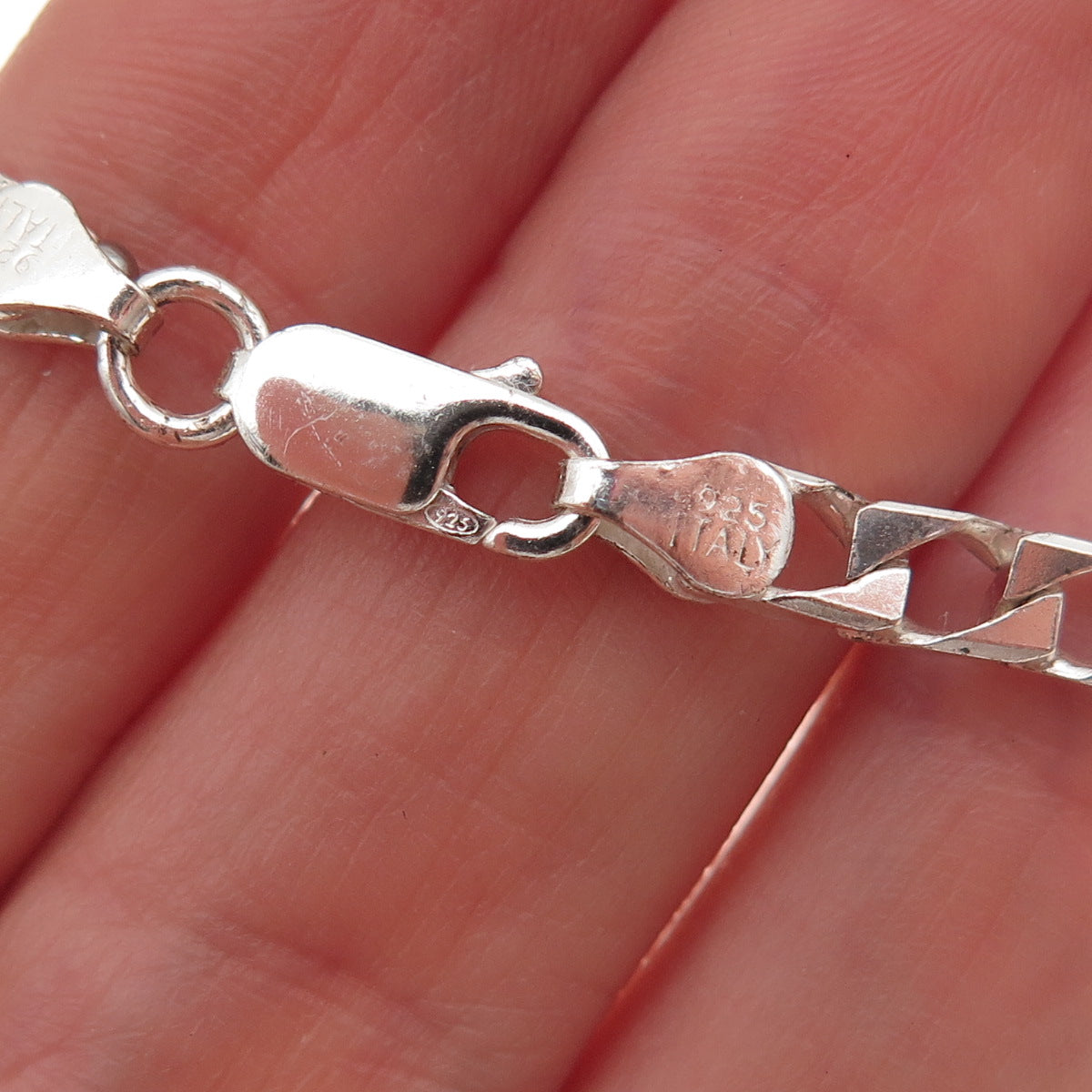 925 Sterling Silver Vintage Italy Curb Chain Necklace 22"