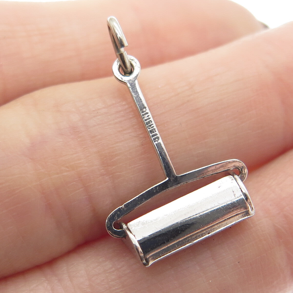 925 Sterling Silver Antique Art Deco Dust Scoop Oxidized Minimalist Pendant