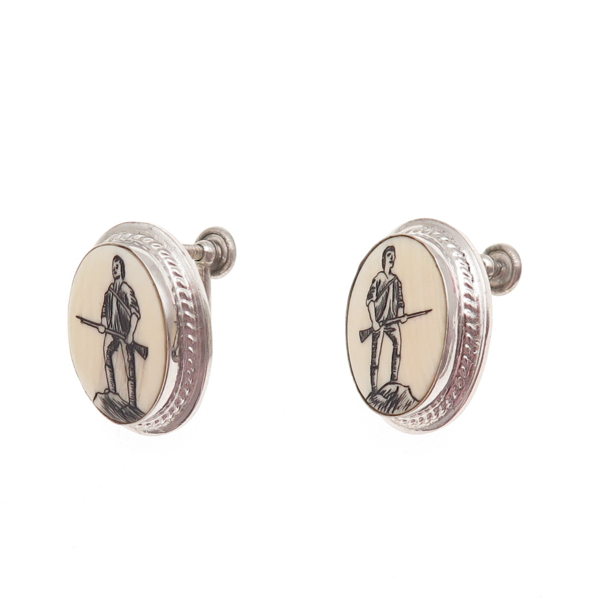 WRE W.E. Richards 925 Sterling Silver Vintage Minutemen Screw Back Earrings