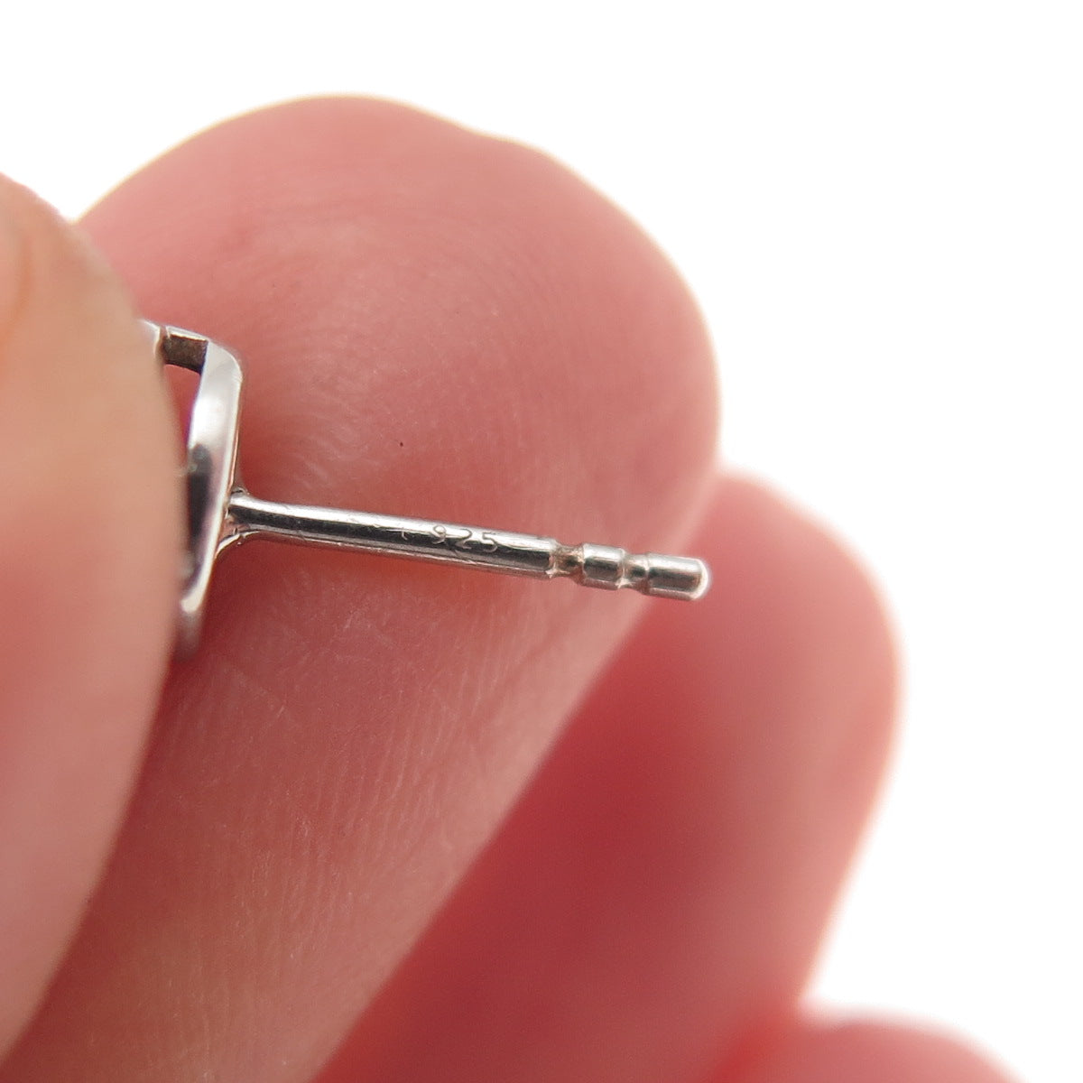 925 Sterling Silver Real Round-Cut Diamond Stud Earrings