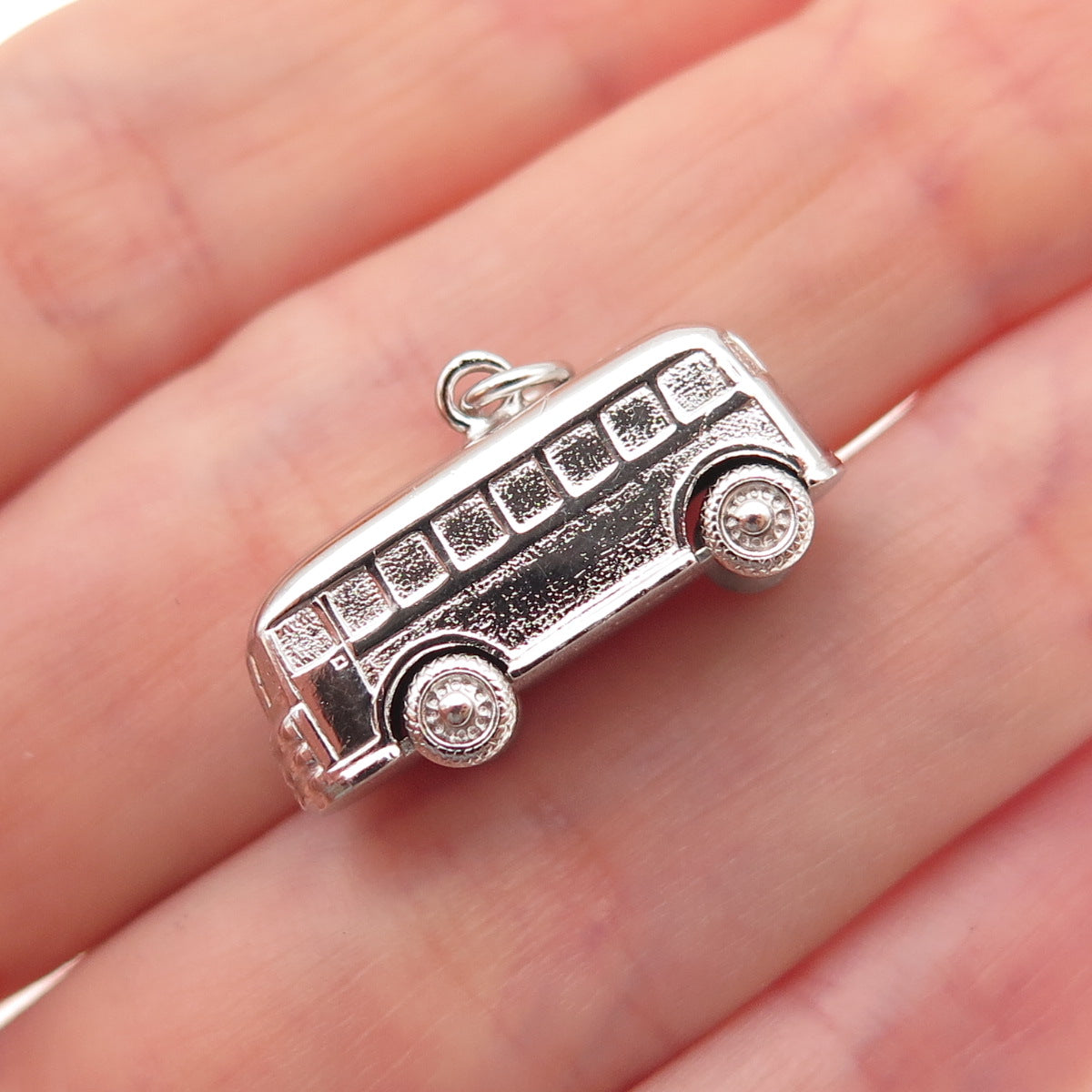 Art's Elegance 925 Sterling Silver Vintage Volkswagen Bus 3D Charm Pendant